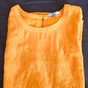 Stitch fix sleeveless blouse